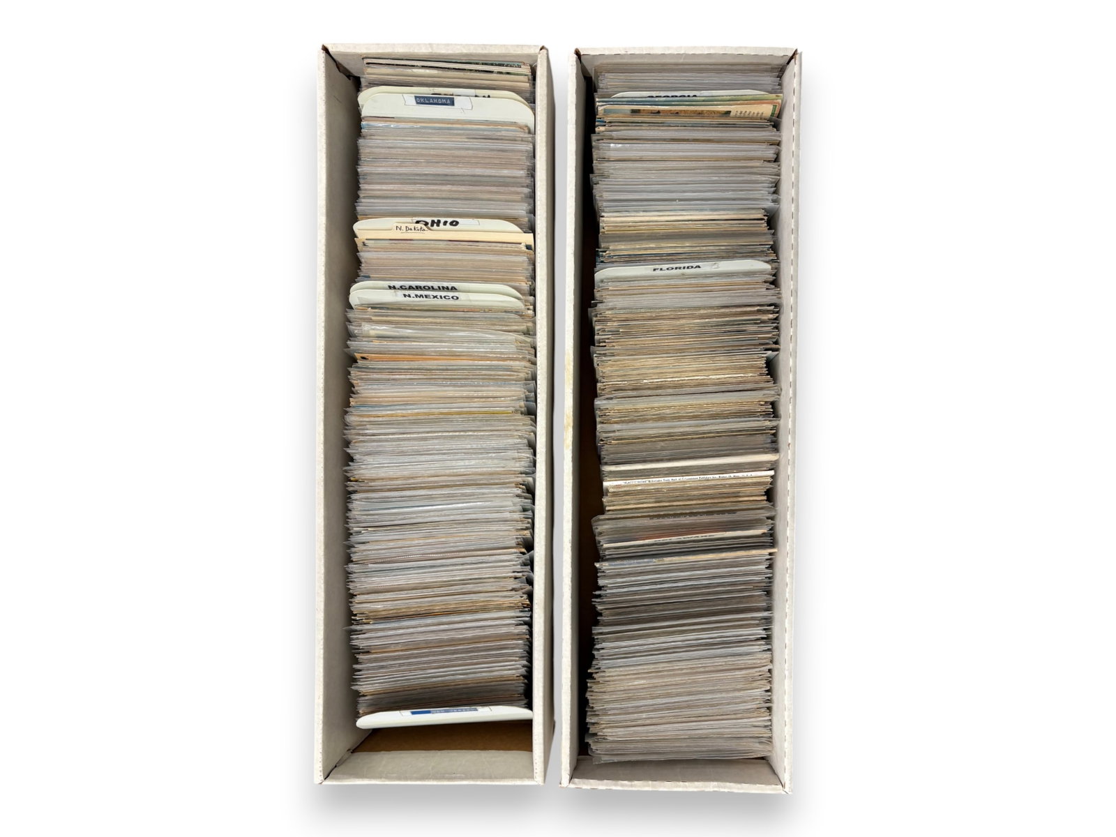 Estate U.S. Postcard Collection: Estate collection of approximately 800-1000+ United States postcards, organized by states. Strong representation of New Jersey, Connecticut, and Washington D.C.. Also includes North Carolina, Ohio, Or