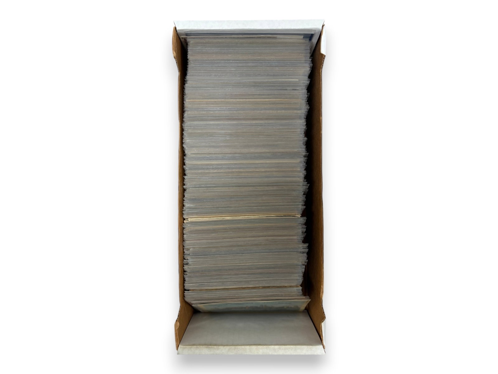 Estate New York City Postcard Collection: Estate collection of approximately 500+ vintage New York City postcards. Includes Central Park, famous buildings, Bridges, Hotels, Cathedrals, and much more. A topographical postcard accumulation with