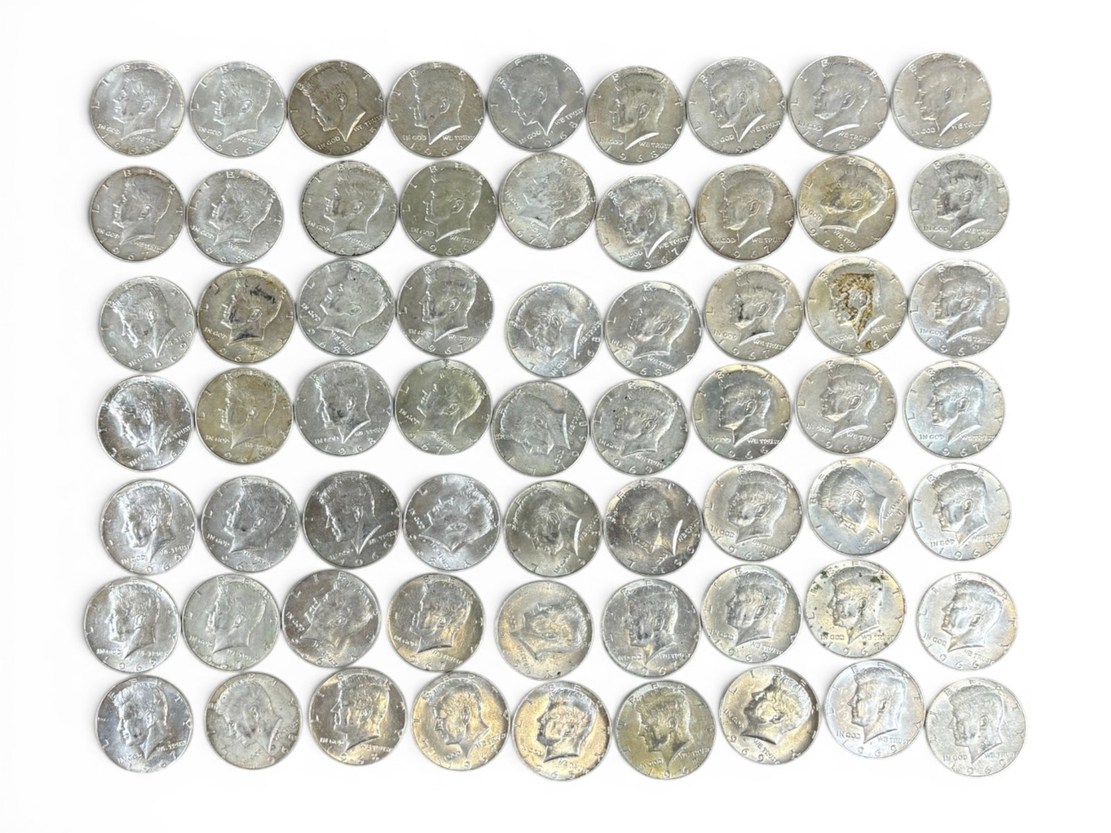 (327) 1965-1970 Kennedy Half Dollars: Approximately 327 Kennedy Half Dollar coins dated 1965 through 1970, 40% silver. Mixed conditions. Shipping: Weiss Auctions offers full-service, in-house shipping for nearly all items in this