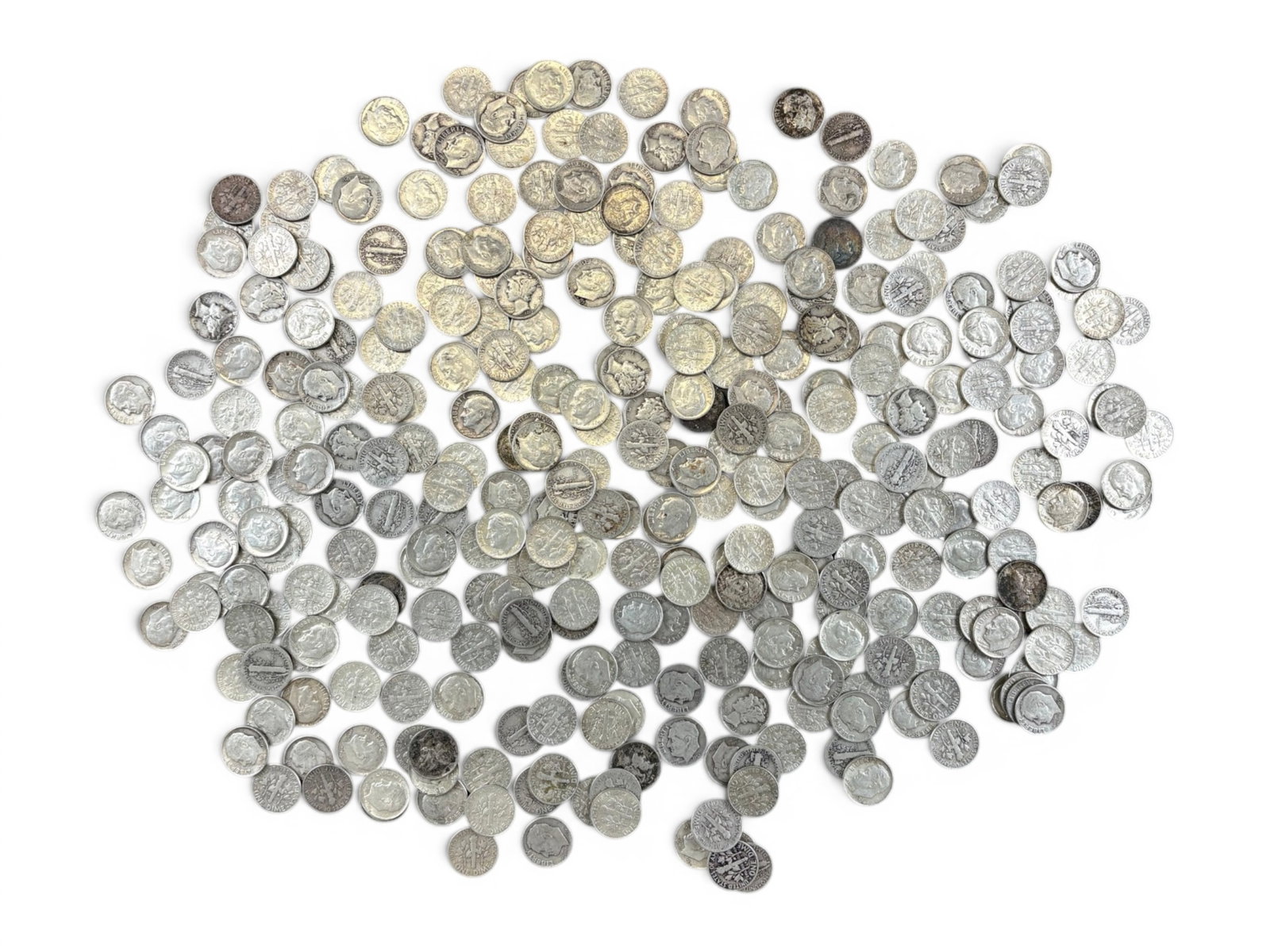 (329) Mercury & Roosevelt Dimes: Approximately 329 Mercury Dime and Roosevelt Dime examples dated 1964 and earlier, 90% silver. Mixed conditions. Shipping: Weiss Auctions offers full-service, in-house shipping for nearly all items