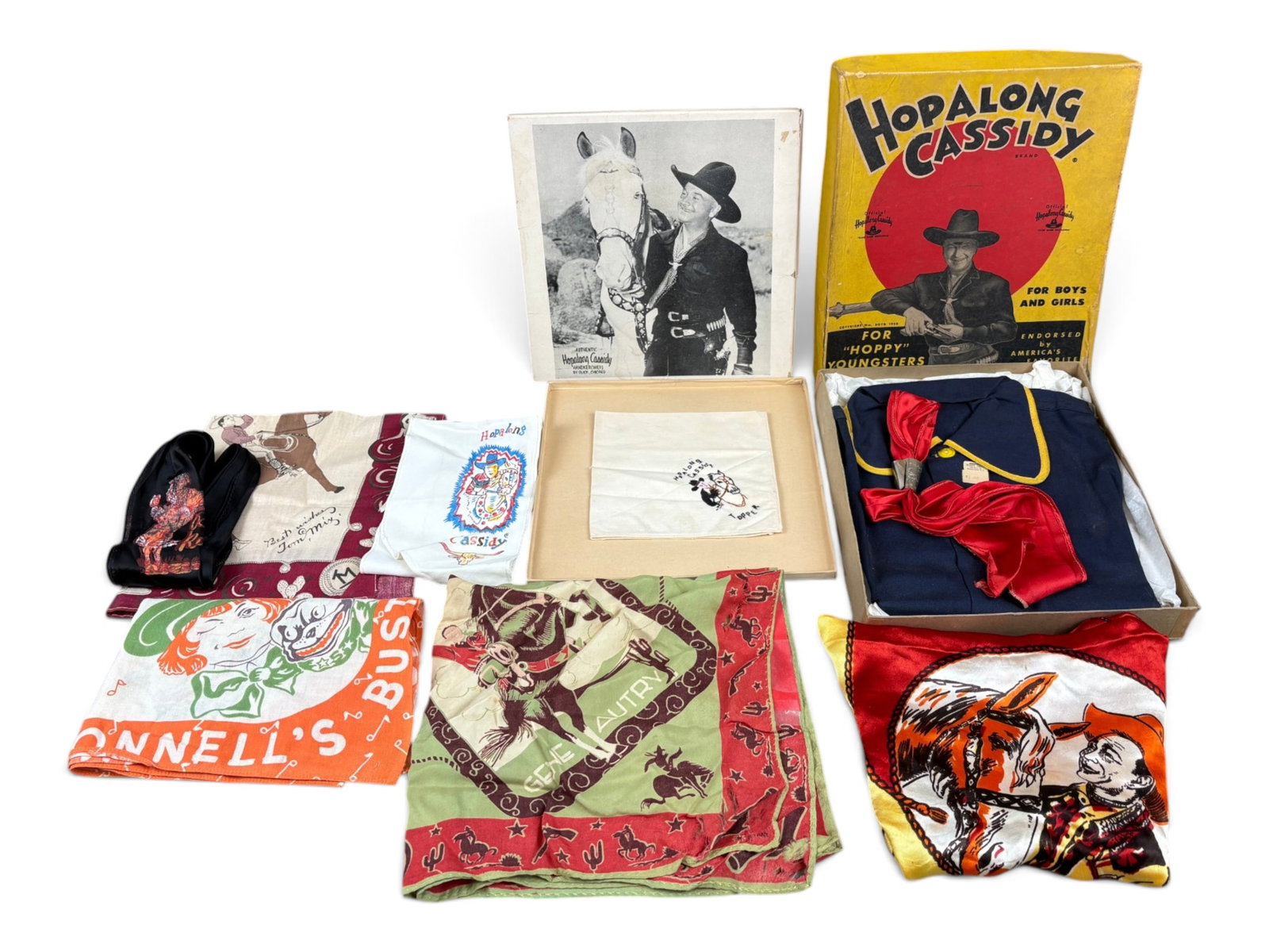 Vintage Western Character Memorabilia, Plus (1 of 6)