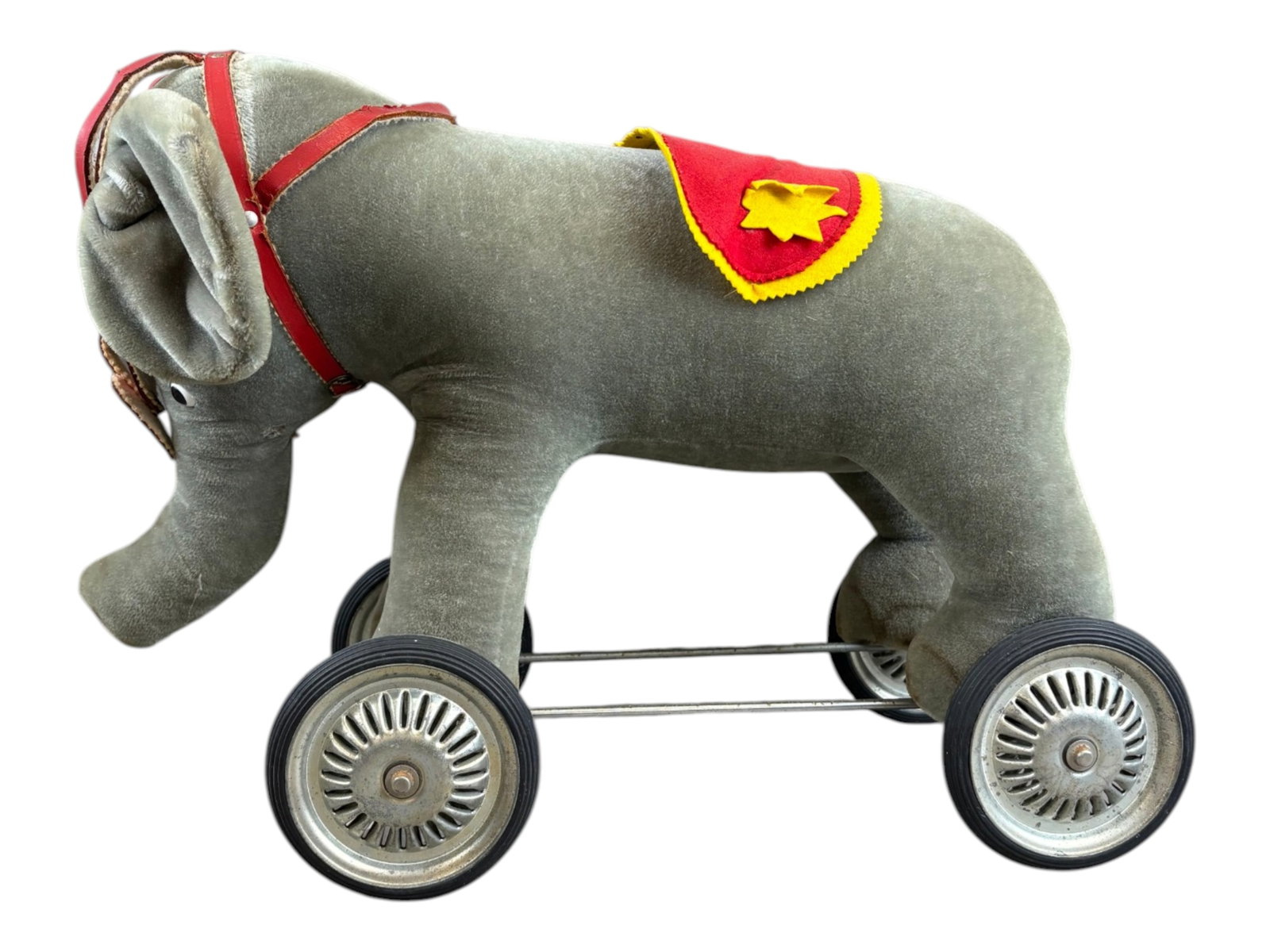 Steiff Studio Circus Elephant on Wheels (1 of 6)