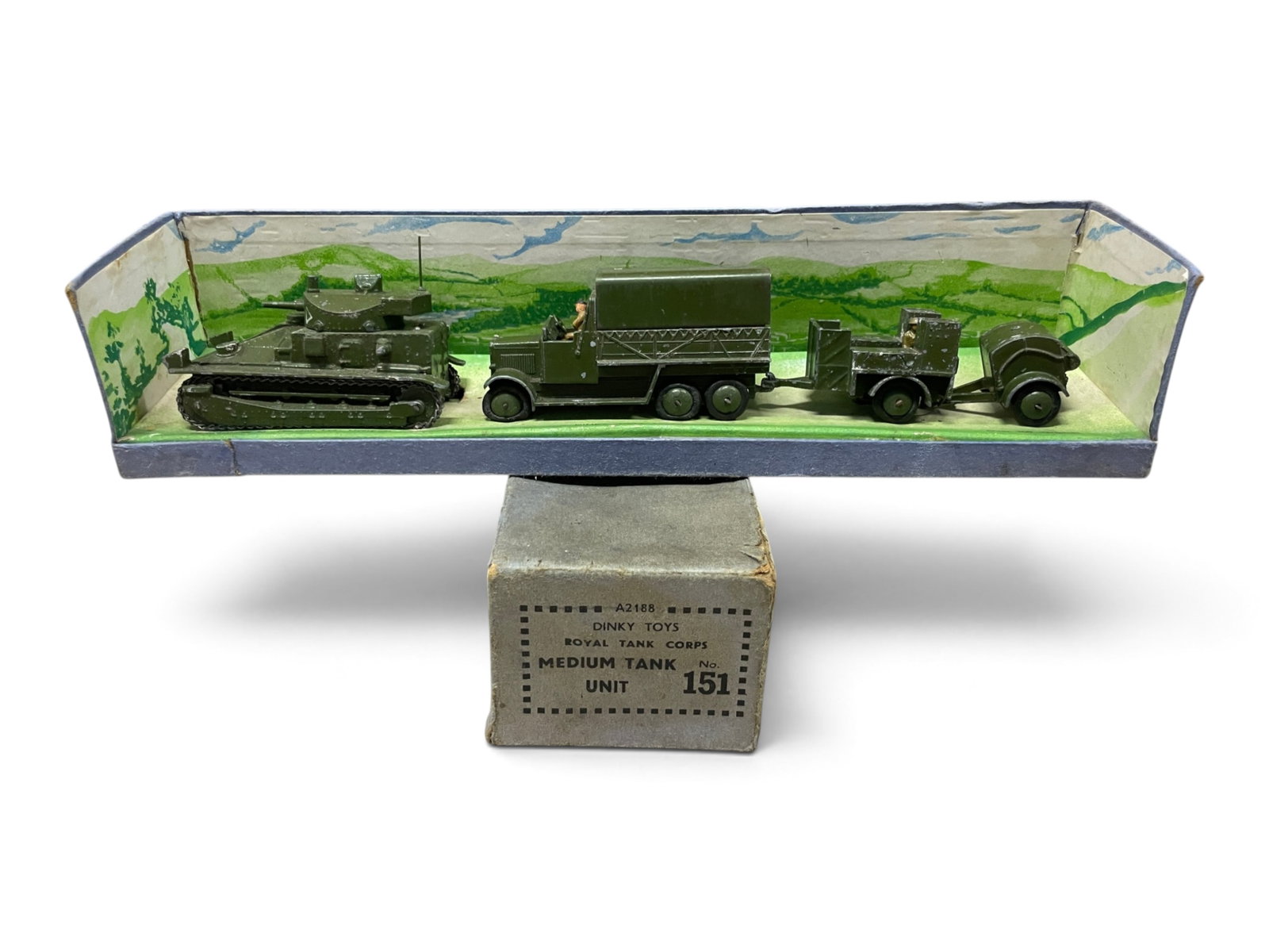 Scarce Boxed Prewar Dinky 151 Medium Tank Unit (1 of 7)