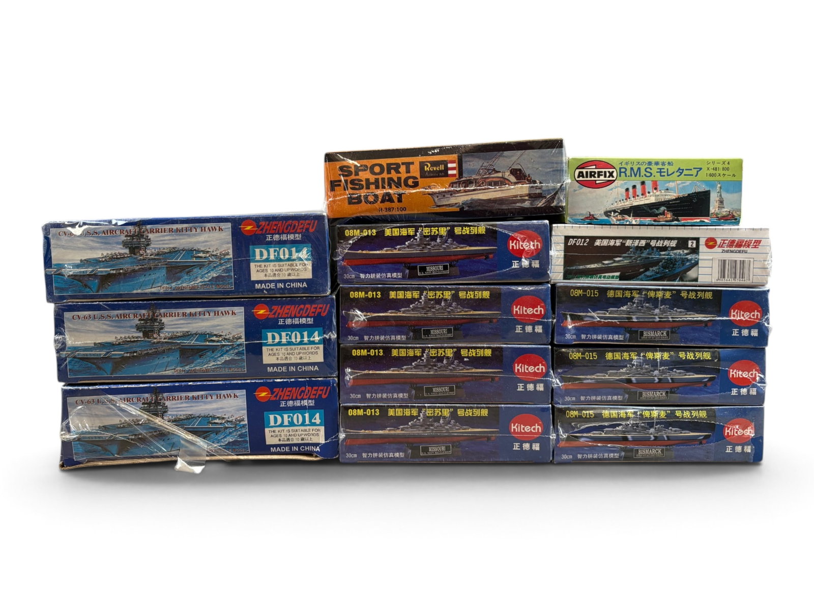 13 Modern Model Kits (1 of 6)