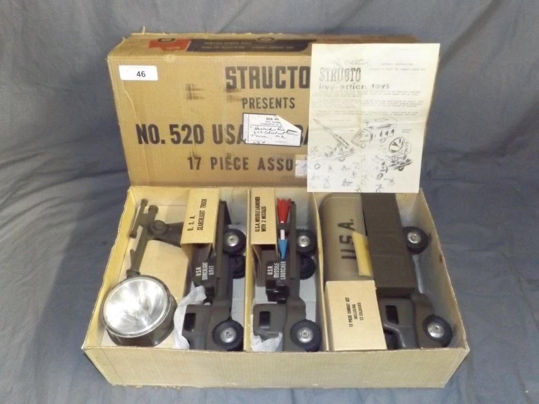 Structo Set #520 USA Combat Convoy. (1 of 8)