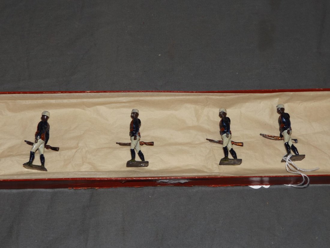 Britains Set # 116 Soudanese Infantry Boxed. (1 of 4)