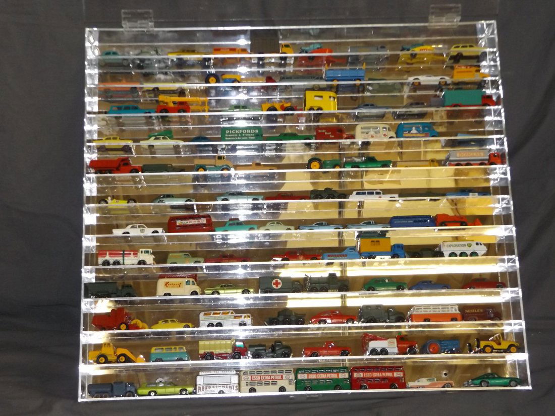 Matchbox Wall Display Case (1 of 10)