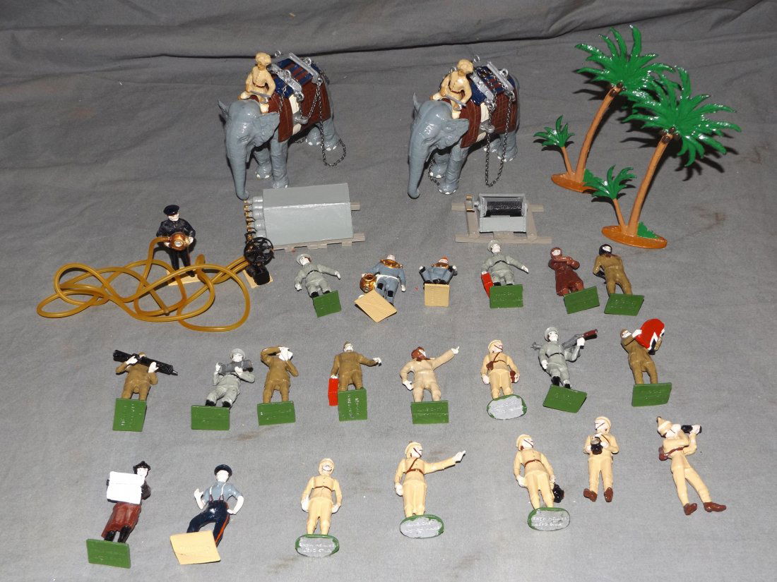 King Cast Lot. (1 of 3)