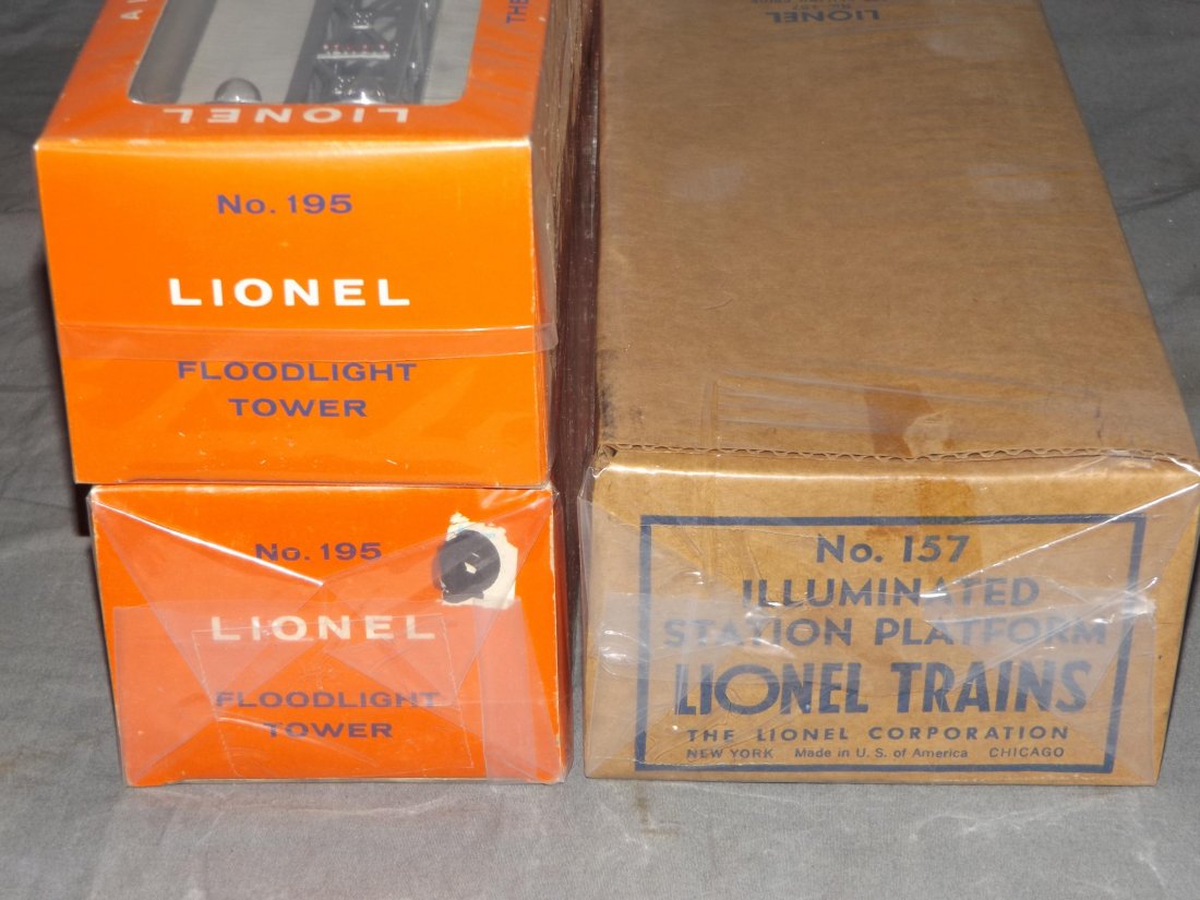 Lionel Lot of 3 New in Box Accessories (1 of 3)