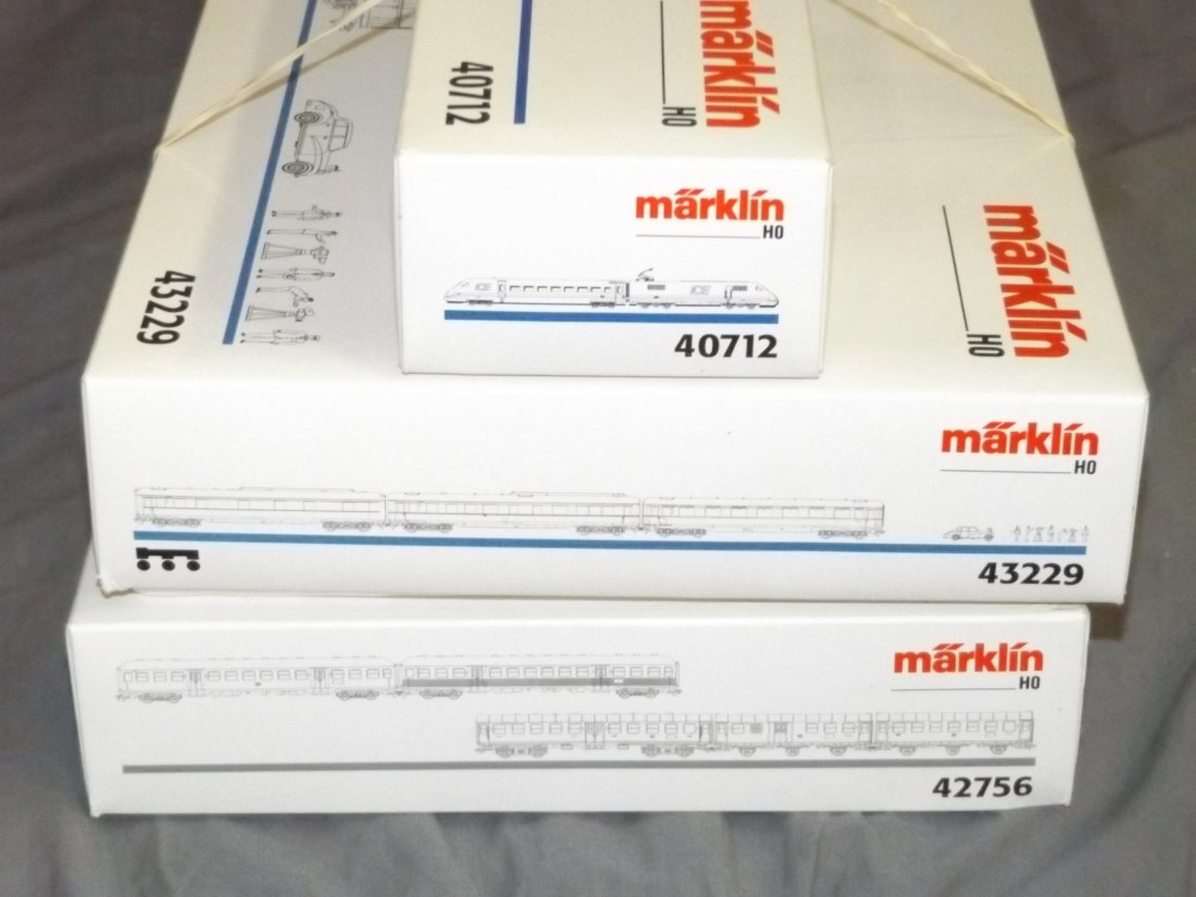 Lot of 3 Boxed Marklin HO Sets (1 of 2)