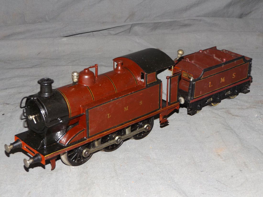 Marklin Windup LMS Engine & Hornby Tender (1 of 5)