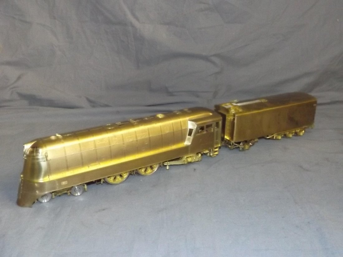 Large Brass Locomotive and Tender, Ajin (1 of 5)