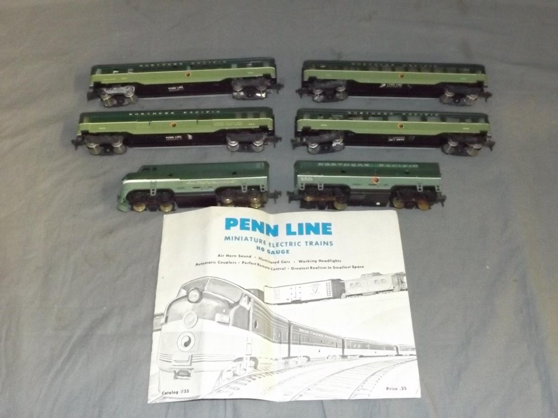Penn Line HO Northern Pacific Streamline Set (1 of 3)
