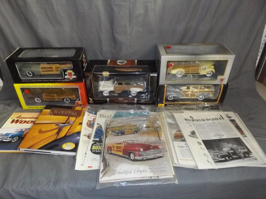 Lot of New in Box Diecast Car Models (1 of 5)