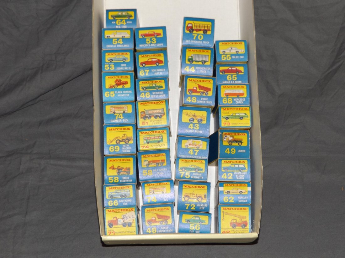 Large Lot of Empty Matchbox Diecast Vehicle Boxes (1 of 4)