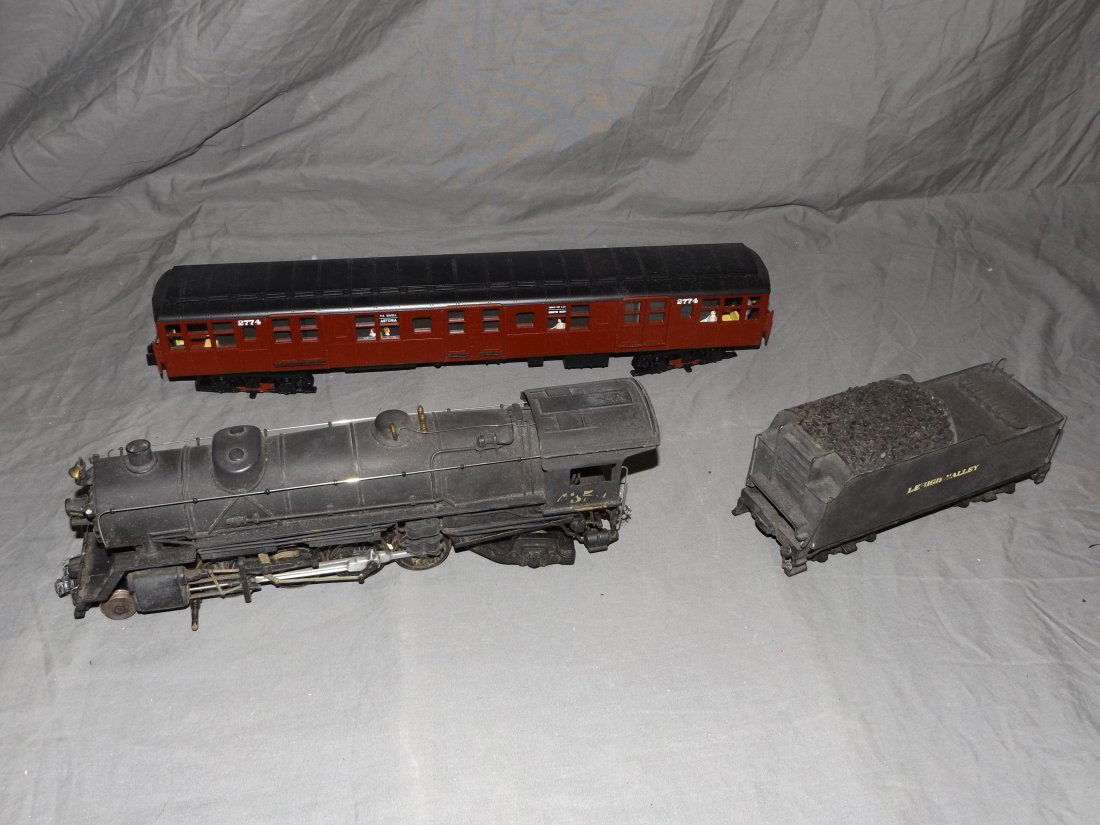 3 Piece Mixed Train Lot (1 of 4)
