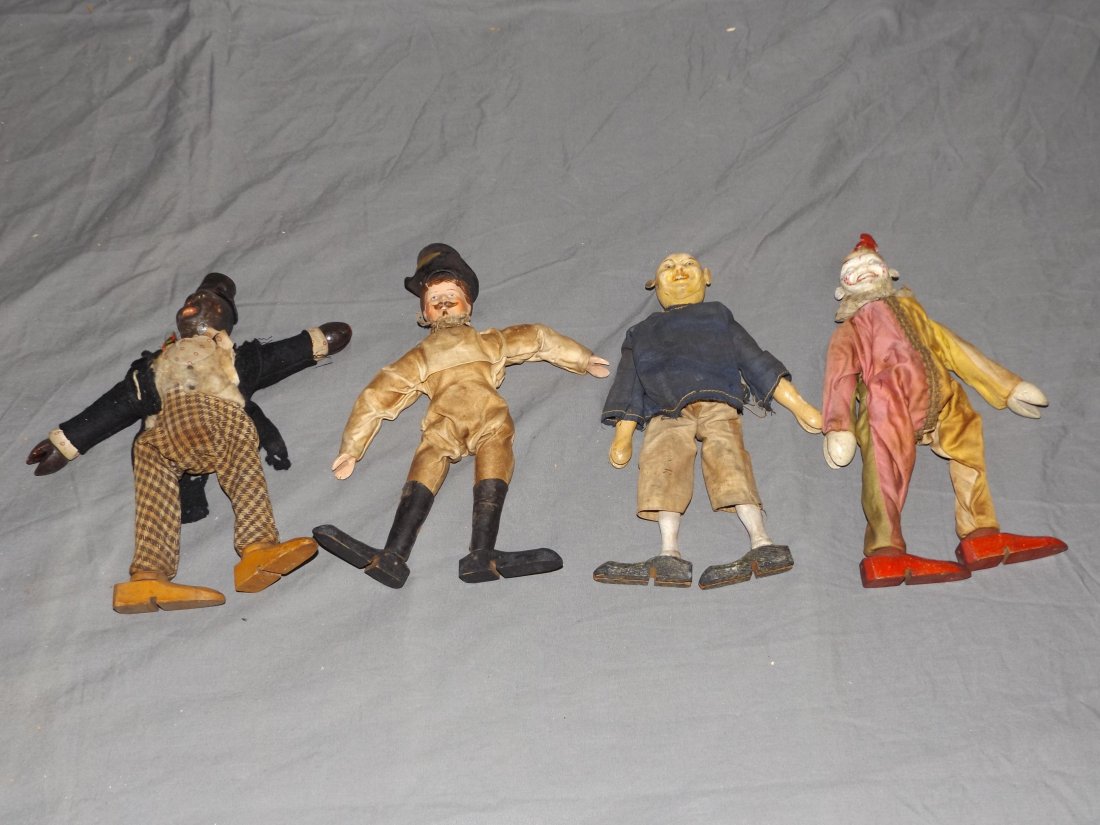 Lot of 4 Schoenhut Circus Figures (1 of 2)