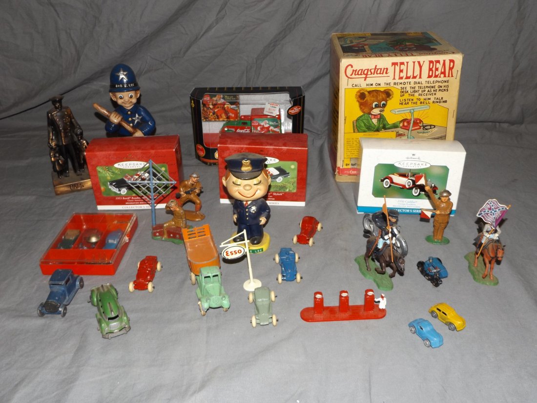 Mixed Toy Lot. (1 of 4)