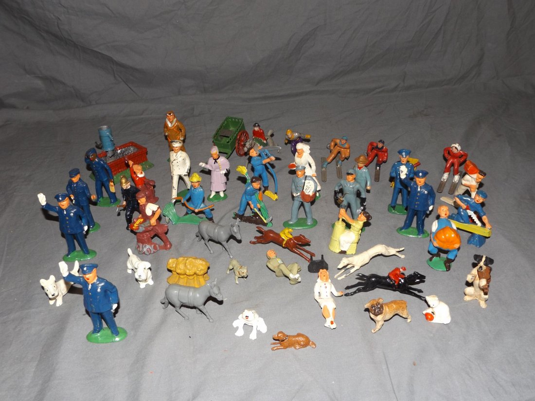 Mixed Toy Soldier Lot. (1 of 4)