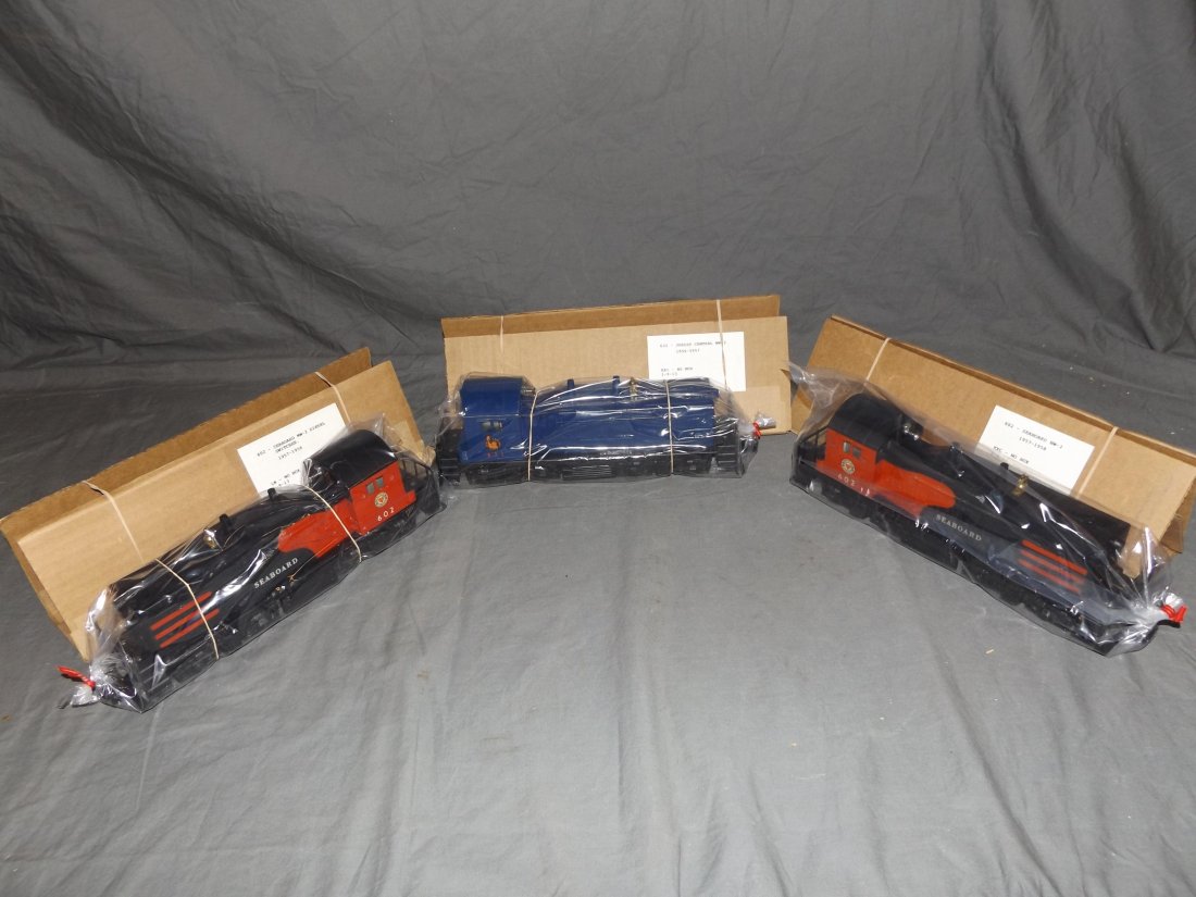 Lionel Lot of 3 Diesels (1 of 4)