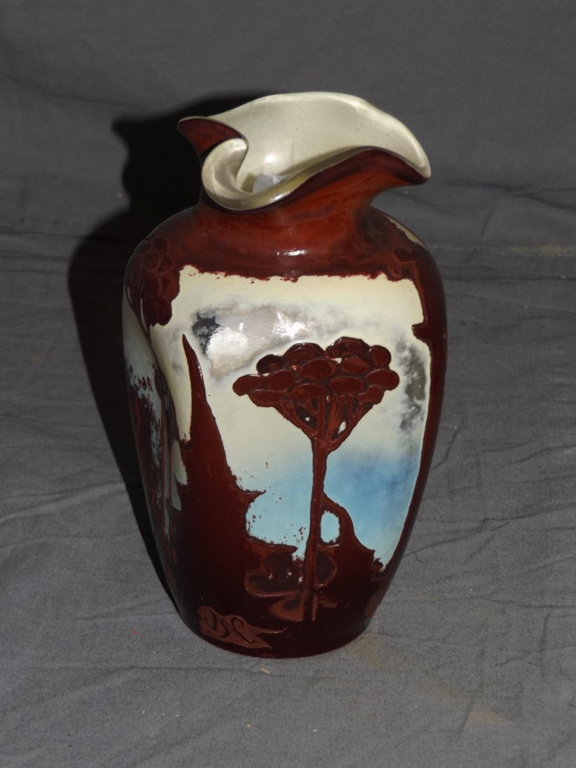 Att. Val St. Lambert Vase. (1 of 4)