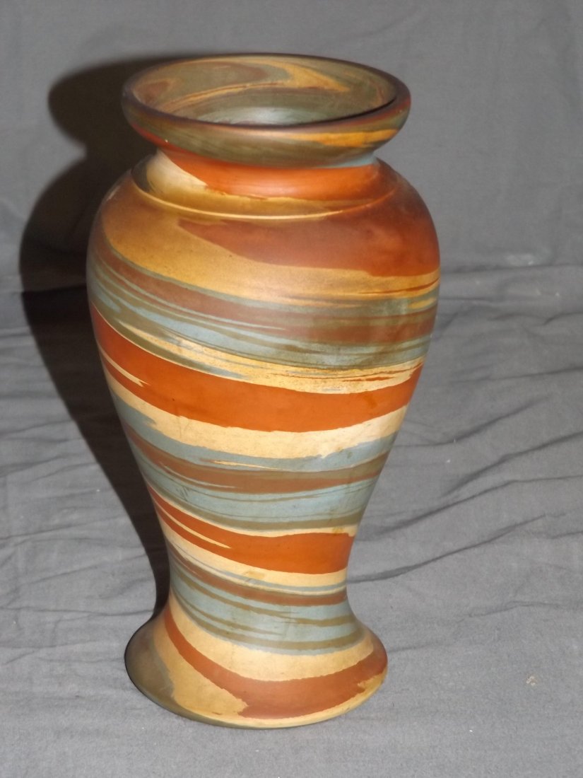 Niloak Arts and Crafts Pottery Vase (1 of 4)
