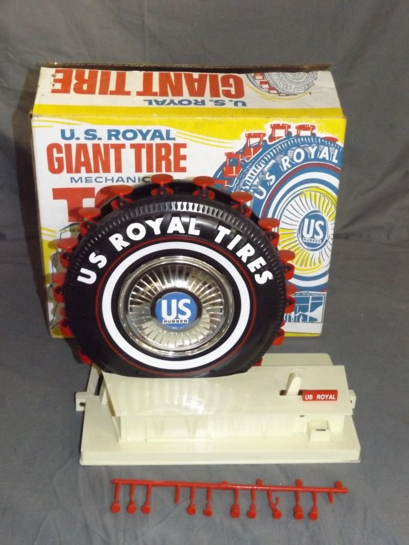 1964 Worlds Fair U.S. Tire. (1 of 5)