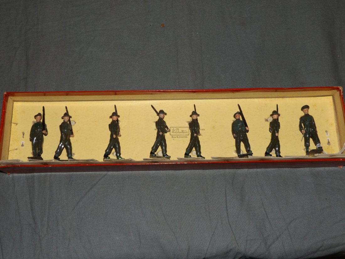 Britains Set 2031 Boxed. (1 of 4)