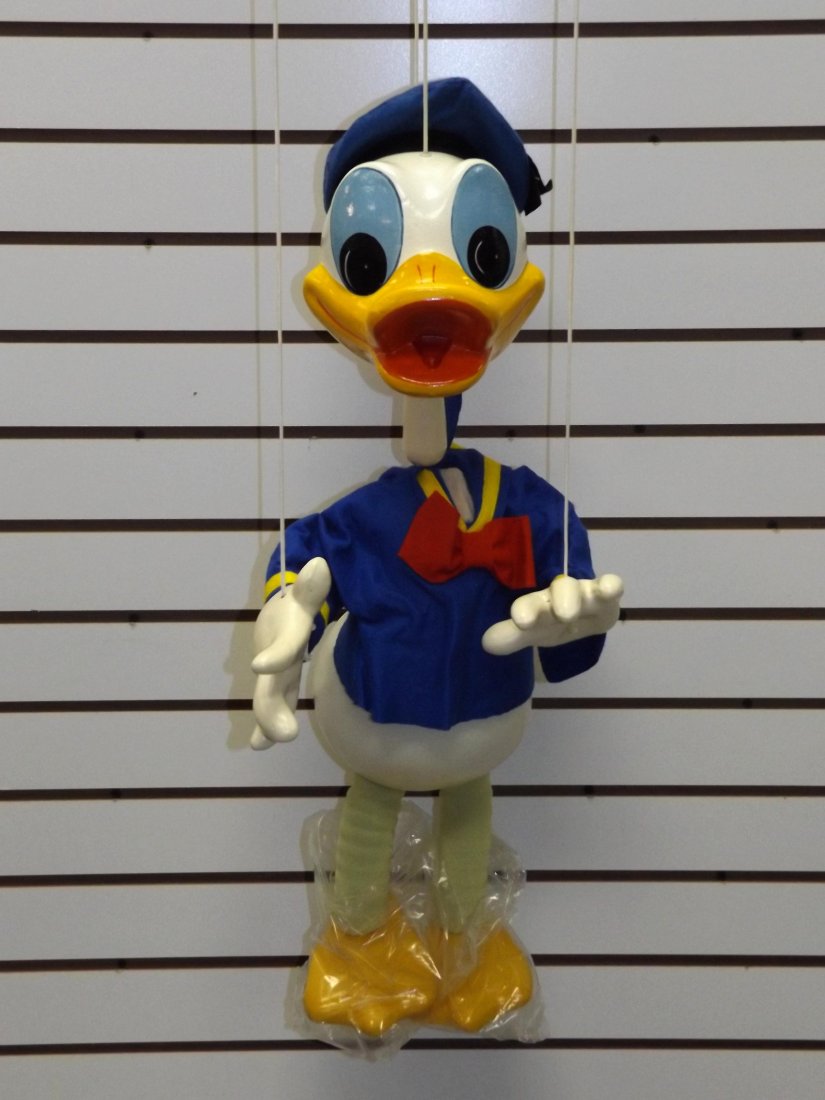 Pelham. Lot of Two Large Marionettes. (1 of 8)