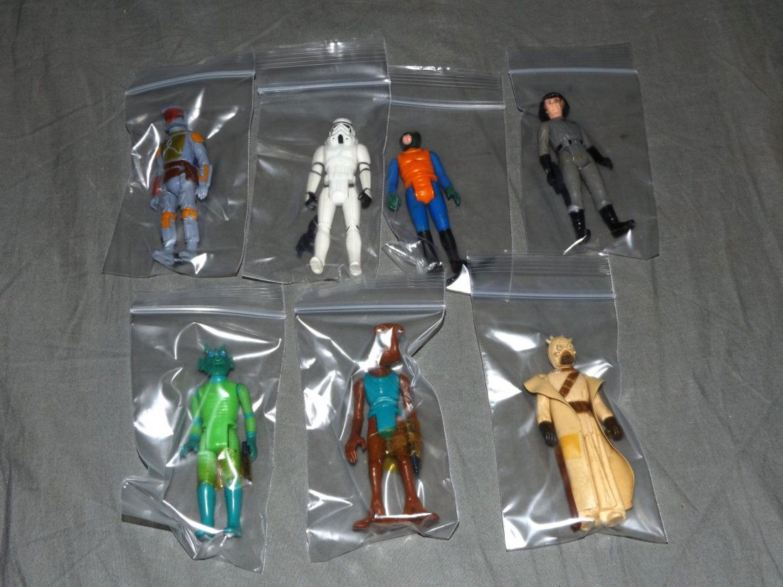 (7) Star Wars Action Figures with Weapons, Loose (1 of 3)