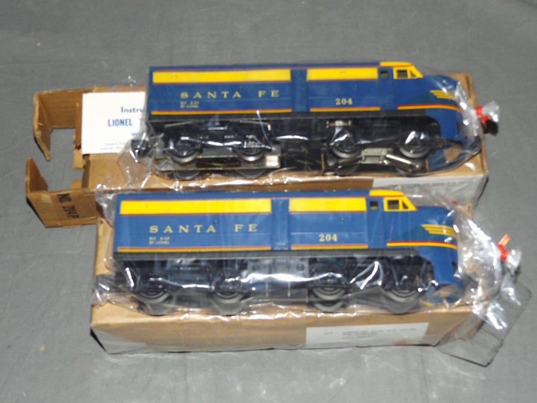 Lionel #204 Santa Fe Alco A A Units: Mint, Boxed. Includes #204P Santa Fe Powered A Unit, and #204T Santa Fe Dummy A Units.