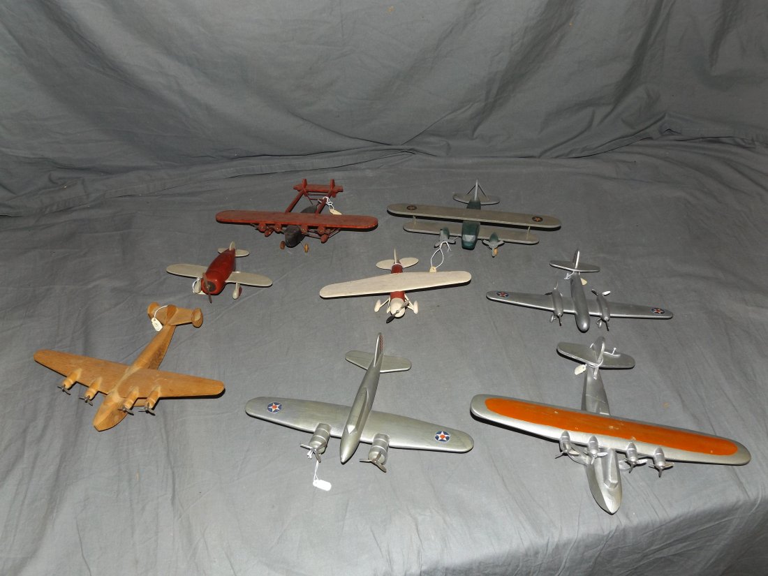 Wooden Airplane Lot. (1 of 6)