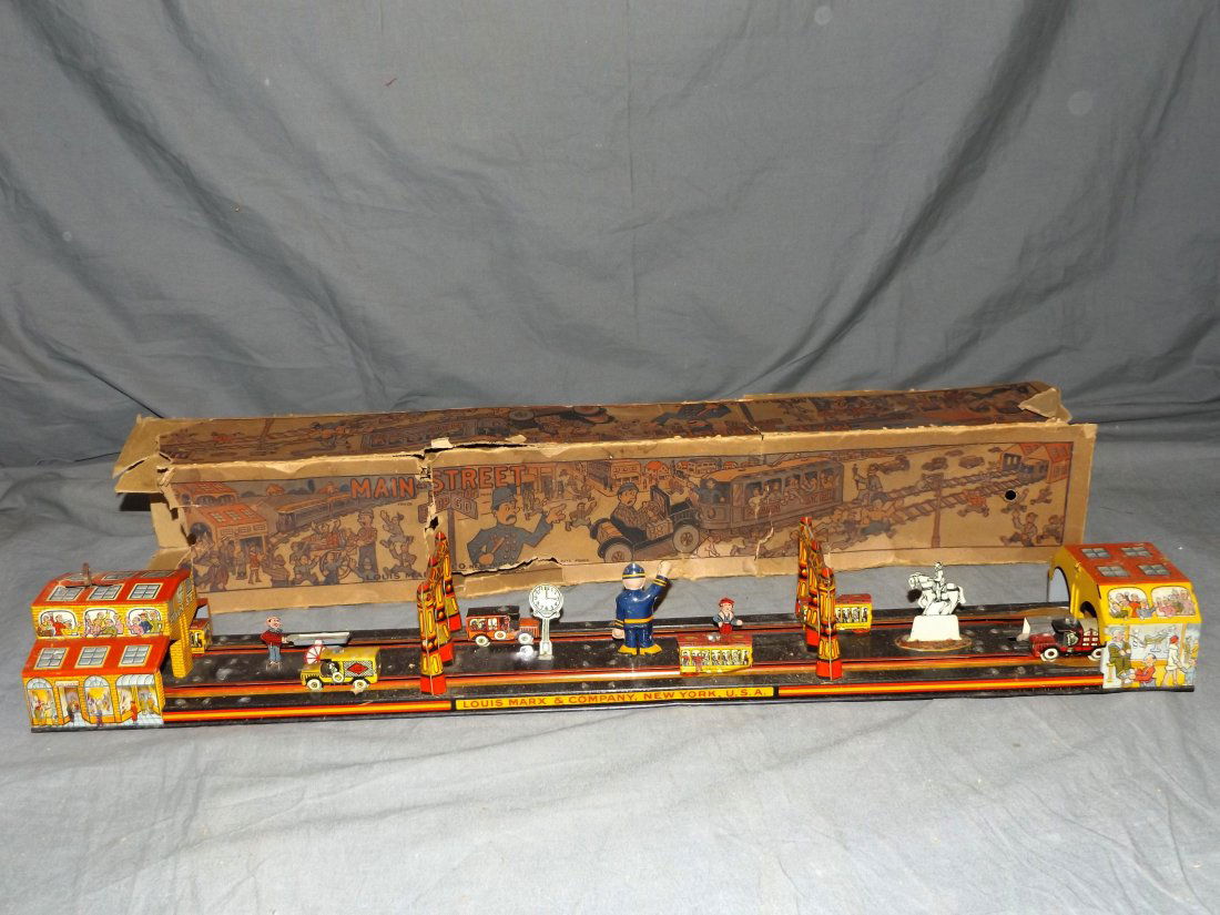 Marx. Main Street Wind Up. (1 of 10)