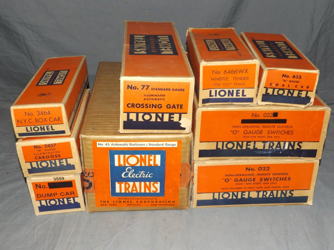 Large Lot of Lionel Pre-War & Post War Boxes (1 of 4)