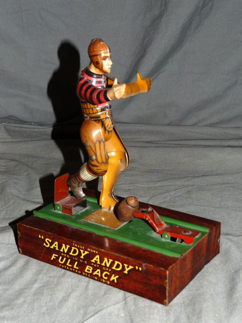 Wolverine Tin Litho Sandy Andy Fullback Toy (1 of 4)