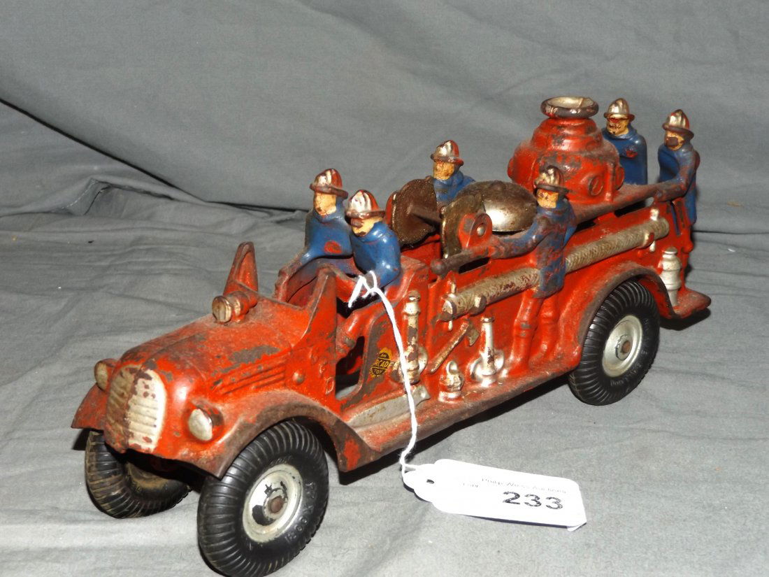 Cast Iron Arcade Fire Pumper Truck Toy (1 of 5)