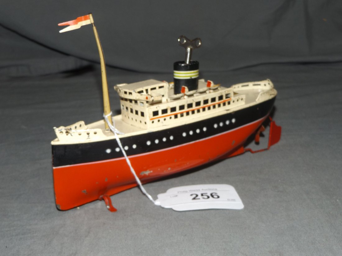 Arnold Key Wind boat. (1 of 5)