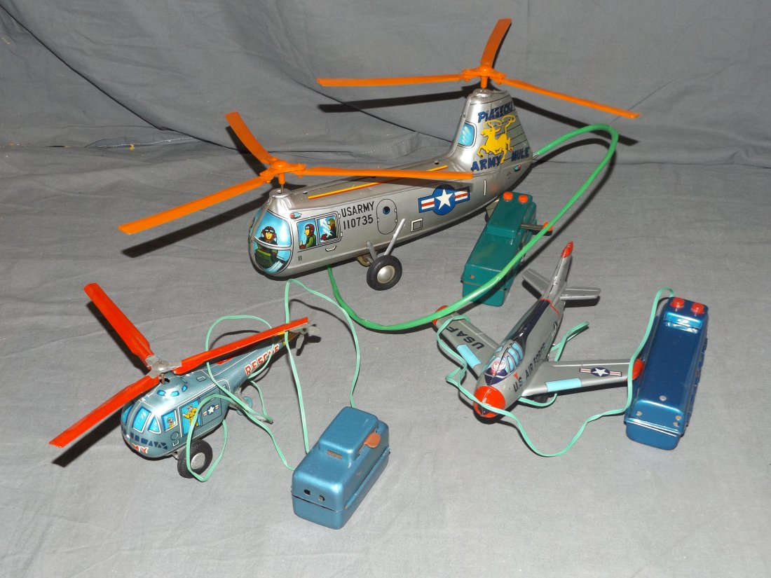 Lot of Tin Litho Remote Control Vehicles (1 of 4)