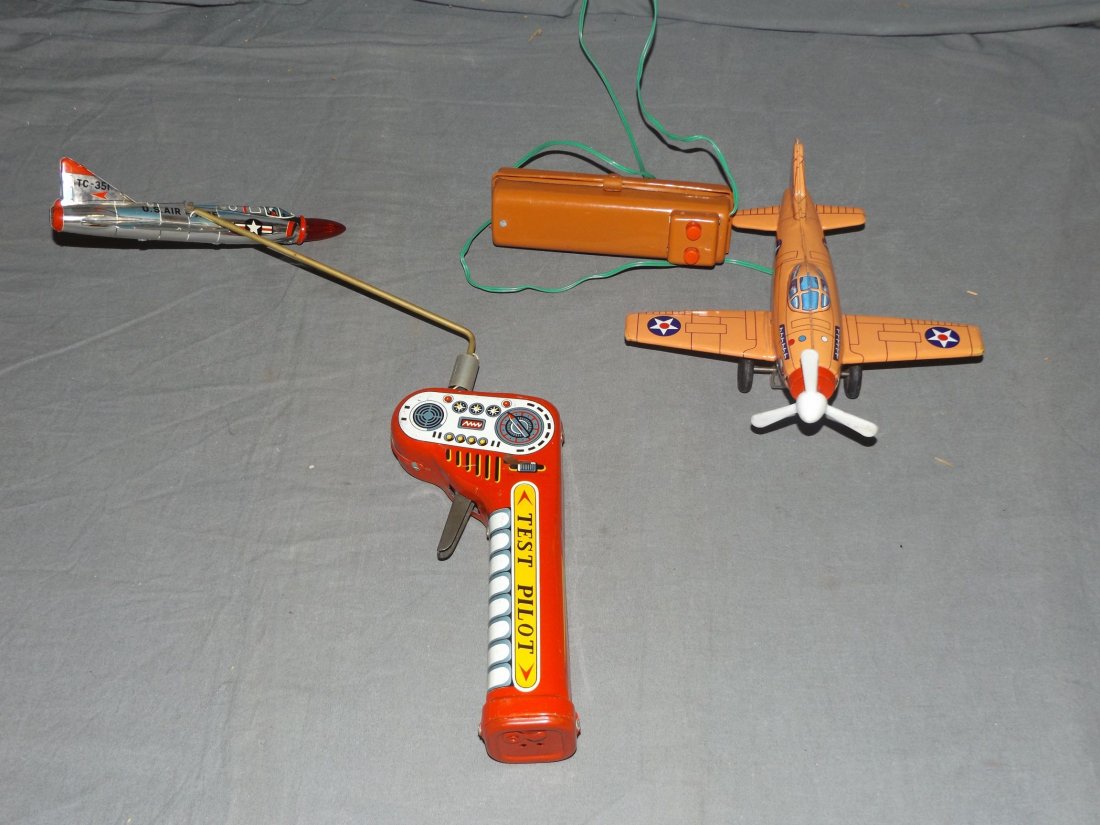 Lot of 2 Tin Litho Battery Operated Airplane Toys (1 of 3)