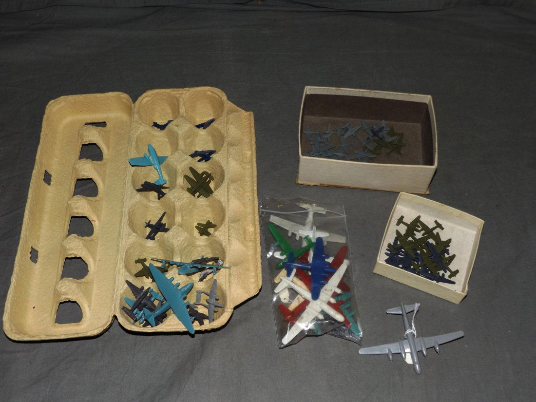 Miniature Model Plane Lot. (1 of 4)