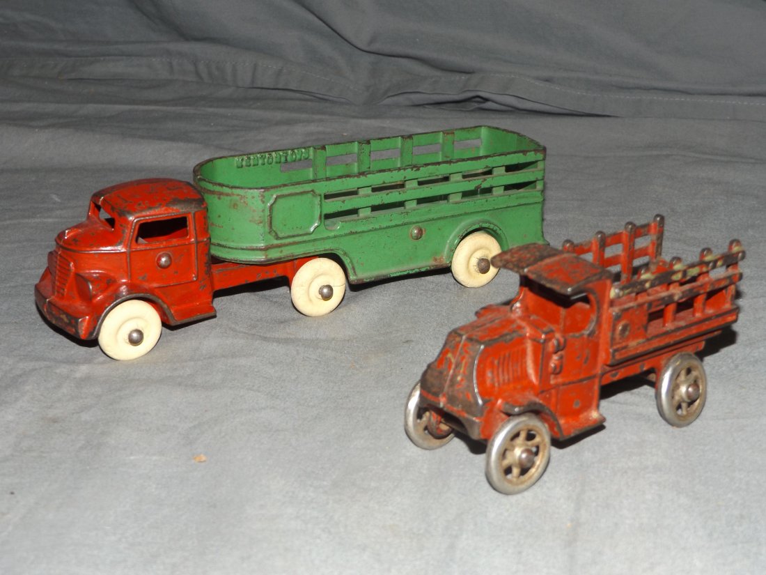 Two Piece Cast Iron Toy Lot. (1 of 2)