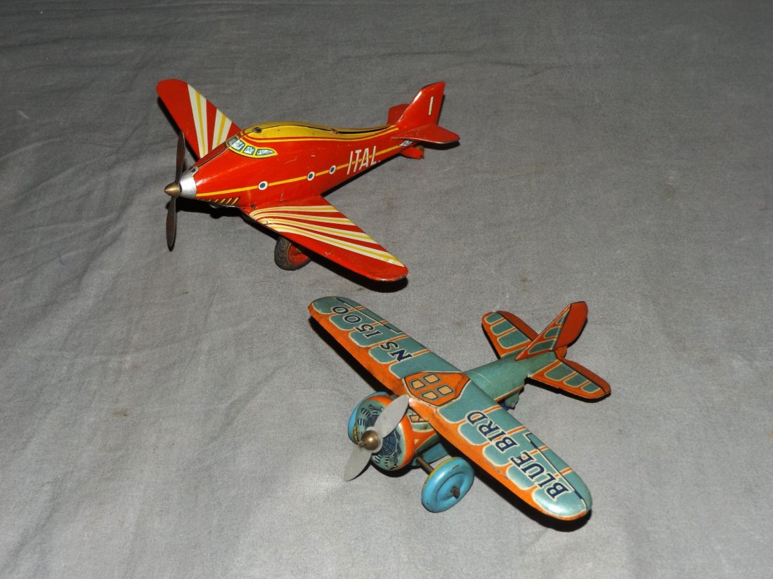 Lot of Two Wind Up Airplanes (1 of 4)