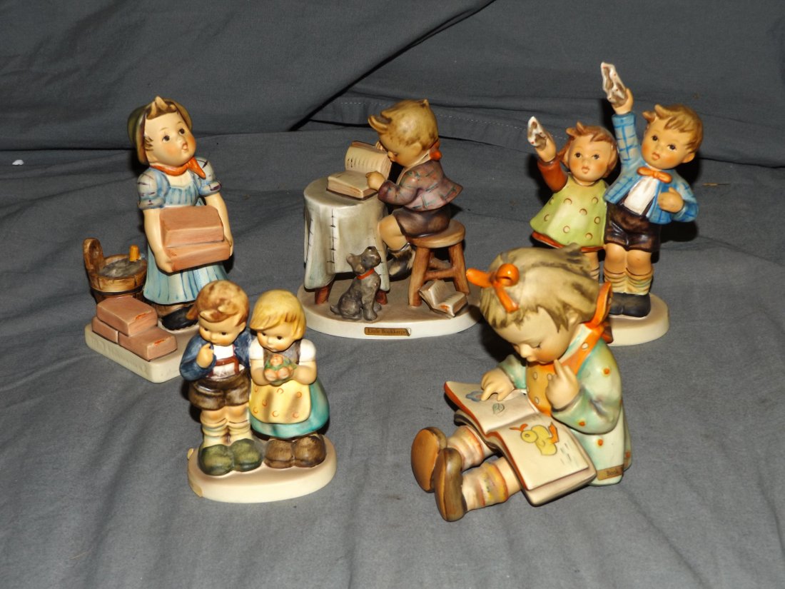 Hummel Figurines. Lot of 5. (1 of 7)