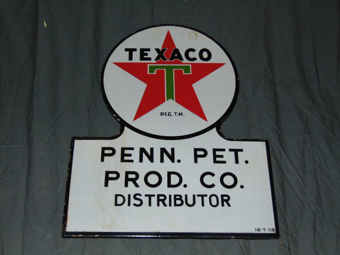Texaco Porcelain Sign. (1 of 4)