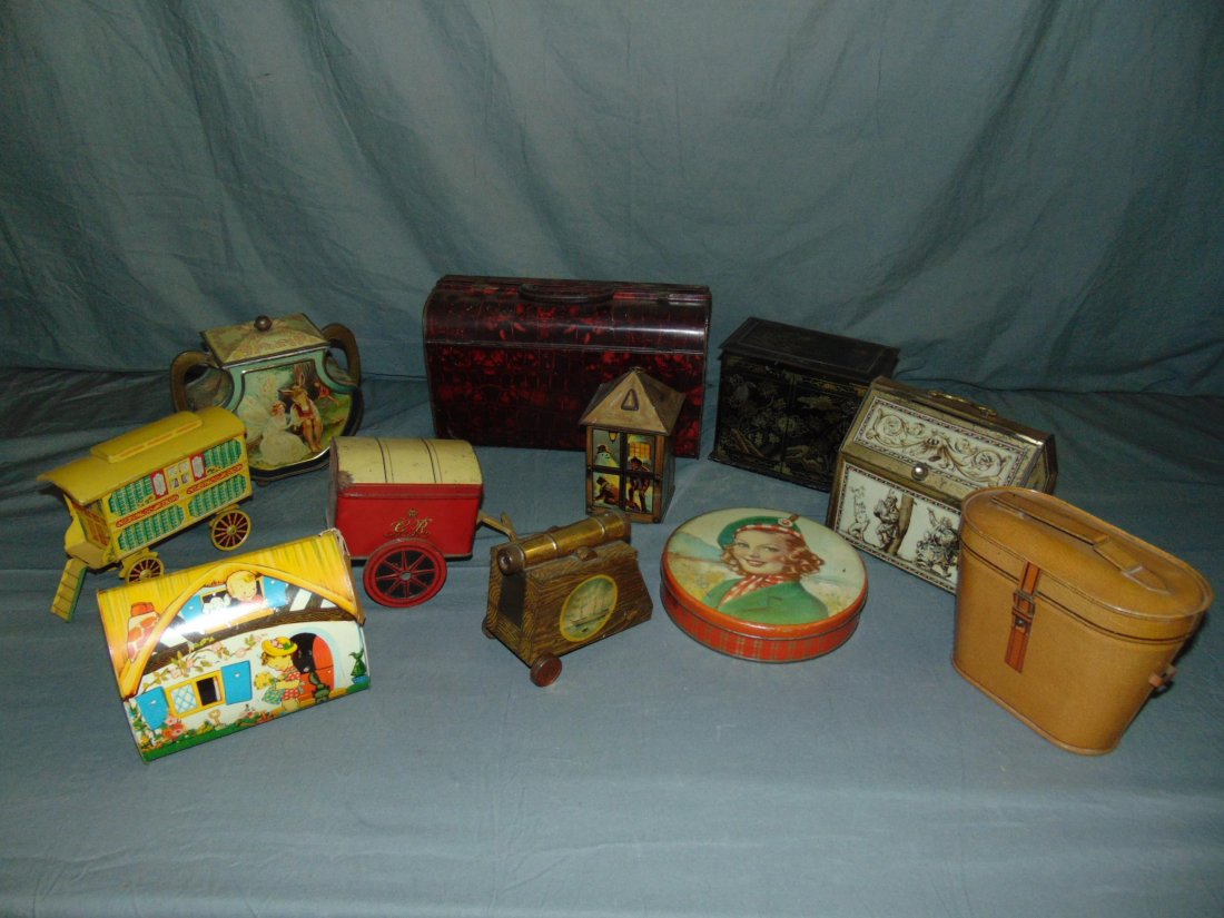 12 Figural Bisquit Tins (1 of 10)