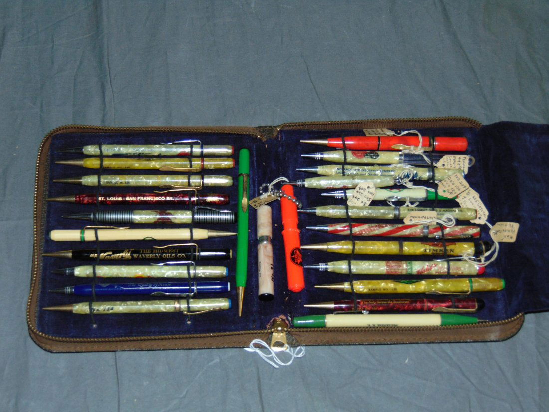 Salesman Sample Mechanical Pencil Case. (1 of 3)