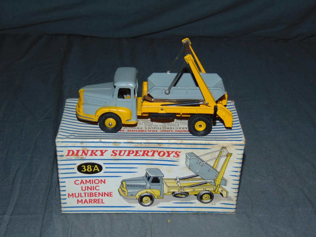 Dinky No.38A in Original Box (1 of 4)