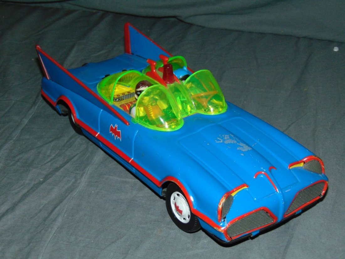 Tin Litho Battery Operated AHI Batmobile (1 of 5)
