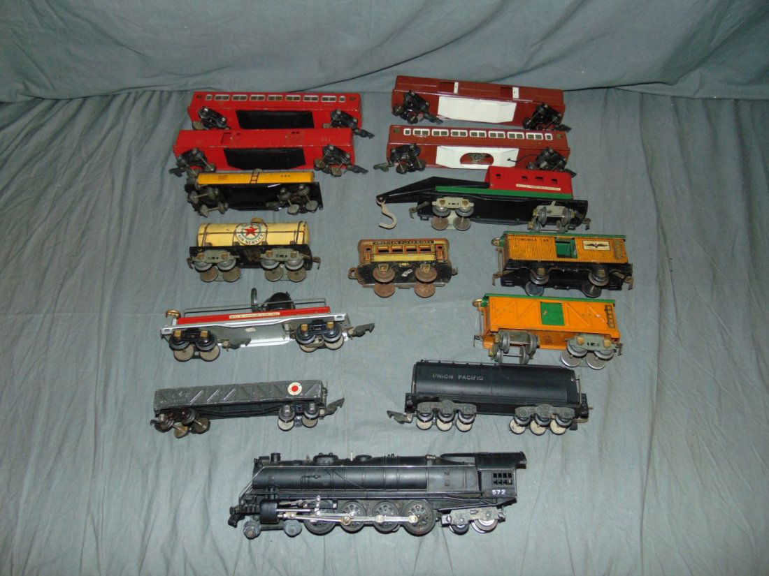 Lot of American Flyer Pre-War O Gauge Trains (1 of 6)