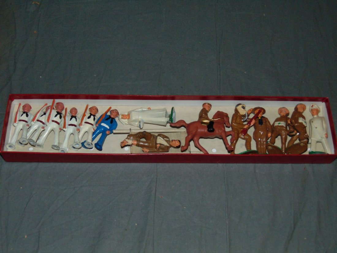 High Grade Dime Store Soldier Lot (1 of 4)